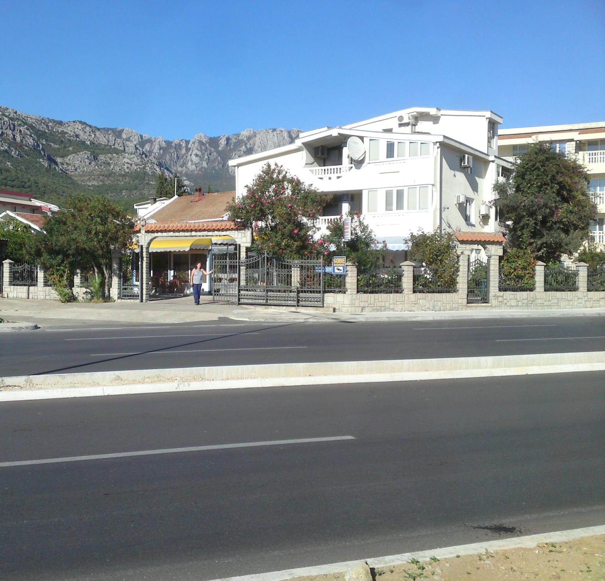Jadran באר